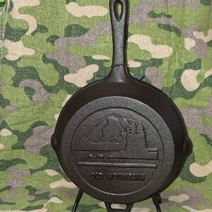 Cast Iron Skillet - Old Mountain Cast Iron Skillet